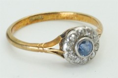 ANTIQUE ENGLISH EDWARDIAN 18K GOLD SAPPHIRE & DIAMOND CLUSTER RING c1910