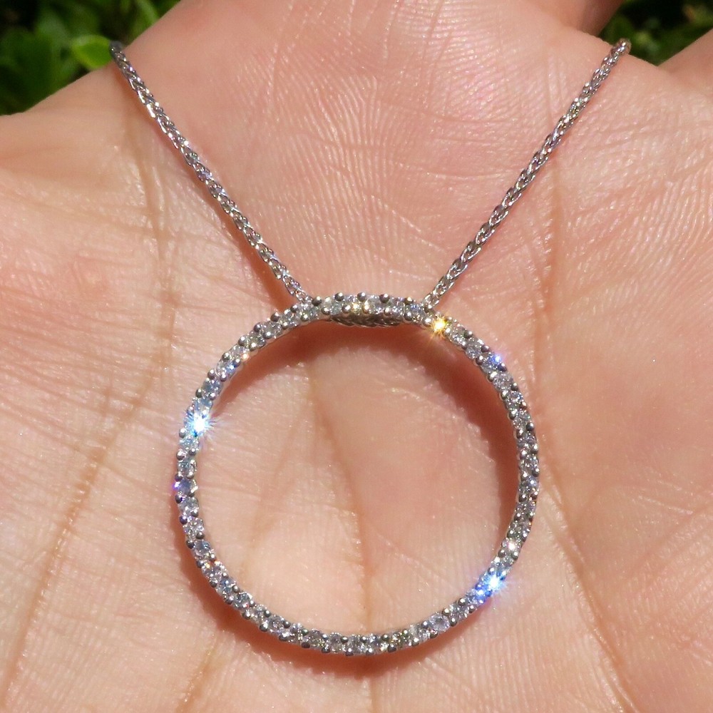 Classic 14K Solid White Gold 1/2ct TW Natural Diamond Circle Pendant