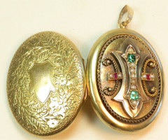 Victorian 1800’s 2 Picture Engraved Locket 19/13K Yellow Gold Emerald Ruby Pearl