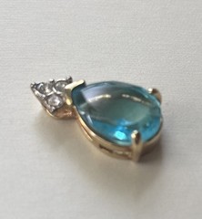 VTG Gold Pear Shape Blue Topaz Pendant With Clear Rhinestones Open Back Gold