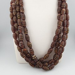 Vintage Venetian Style Feather Desgin Glass Beaded Necklace 22 inches Strand