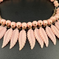 Vintage Pink Leaf Fringe Choker Necklace Carved Acrylic Beaded Chain Cha Cha