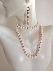 Estate 14K/20 GF Conch Shell White Coral Red Coral Necklace Earrings 30G 18″Long