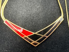 VTG Avon Set of 3 Necklace and Earring Giftset Lot 80’s Asymmetrical Gold Tone