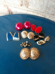 Estate Mixed Lot Costume Jewelry Earrings 50pr Clip On Screwback Some Signed