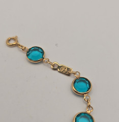 Vintage Swarovski gold-tone bezel-link bracelet Aqua blue Crystals 8″ Swan mark