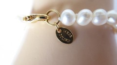 14K GE JCLIND White Pearl Bracelet 8″ long Womens 6mm Pearls Very Good Condition