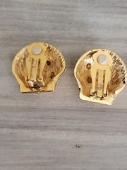 Vintage Marvella Goldtone Starfish Seashell Clip Earrings Faux Pearl HTF Clip On