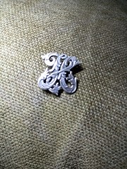 Vintage 1930s CINI Art Nouveau Engraved Letter H Sterling Silver 925 Brooch Pin