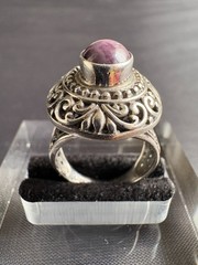 925 Sterling Silver Vintage Star Ruby Ring Handcrafted Size 6 US
