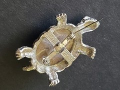 Vintage Petoskey Stone Silvertone Turtle Tortoise Brooch Pin Fossilized Coral