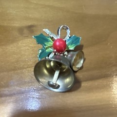 Vintage Christmas Holiday Brooch & Pin Mixed Lot 6 pc Metal Enamel Multicolor