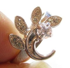 Vintage 14K GE ESPO White Gold Plated Spray FLOWER Clear Stone Silver CZ Ring