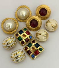 Vintage Jewelry Lot Gold Tone Clip On Earrings