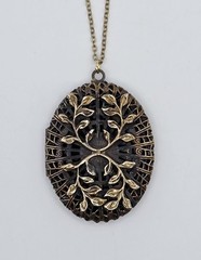 Vtg Gold Filigree Locket Pendant Necklace Leaf Vine Perfume Diffuser Scent Cage