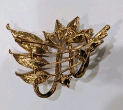 Vintage Gold Tone Leaf Spray Brooch Marquise Navette Clear AB Rhinestone Pin