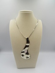 Signed CELEBRITY Silver Tone Abstract Pendant & Sterling Speidel 16″ Chain E2