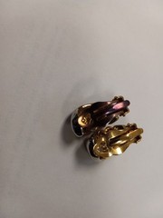 Vintage Domed Y2K Clip-On Earrings 1980-1990’s Design Era Imitation Silver Gold