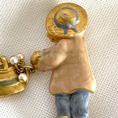 Vintage Garden Gal Brooch Pin Cottagecore Metal Gold Tone Gardening Gardener