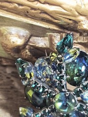 VTG Silvertone Blue & Green Split Color, Confetti Glass, Rhinestone Floral…