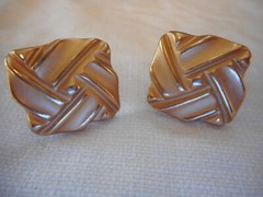 Vtg Crown Trifari Clip EARRINGS 1955-1969 Brushed Gold Square & Layered Leaves