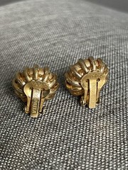 Marvella Claw Button Faux Pearl Earrings Clip On Gold Tone Vintage Retro Career