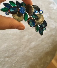 JULIANA D&E BROOCH PIN BOOK PIECE W/ HELIOTROPE WATERMELON RHINESTONES WOW