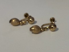 Vtg A&Z 1/20 12K Gold Filled Ball and Brushed Dangle Football Screwback Earrings