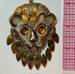 Vintage 1960’s Mixed Metals Stones Unsigned Lion Head Articulated Mane Necklace
