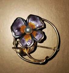 ​Vintage Creed 1/20 12K Gold Filled Flower Brooch Pin Circle Frame Rose Mid…