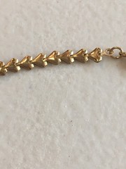 Avon Endless Heart Chain Necklace Gold Tone Vintage