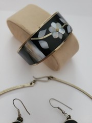 Vintage Mexico Alpaca Silver Inlay Cuff Necklace & Earrings Set Southwest