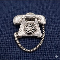 Vintage Rotary Telephone Brooch Eye Glasses Holder Pin Phone Pewter Silver Tone