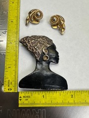 Female Head Bust Statue Brooch & Gold Tone Clip-On Earrings Ornament Craft