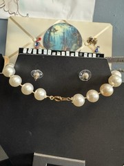 Vintage Faux Pearl Jewelry Set 16” Necklace Gold Tone Earrings Bracelet