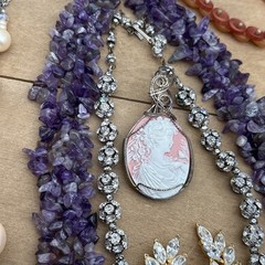 Estate Jewelry Lot 10pc Stone, Glass, Plastic, Costume Artisan Anastasia Cameo