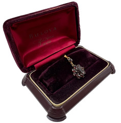 ANTIQUE VICTORIAN GORGEOUS RICH RED GARNET PENDANT GOLD FILLED FLOWER SHAPE UNIQ