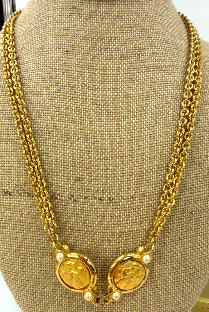 VIntage Necklace Chain Coin Pendant Angel Cherub Double 90s Style 22 Inches