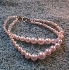 Vintage Double Strand White Faux Pearls Beaded Bracelet ~ 7 3/4″
