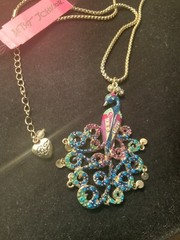 Betsey Johnson Morocco Adventure Peacock Necklace Rare – 13