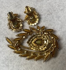 Large Vintage Possible Juliana D&E Brooch & Earrings –Excellent Condition!