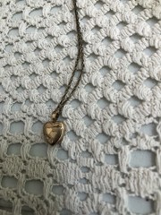 vintage locket 14k gold heart pendant necklace