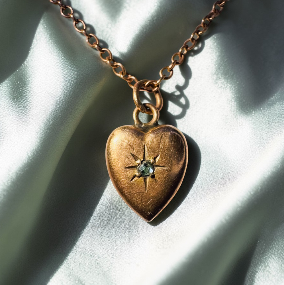 Antique- 10K Gold Old Mine Cut Diamond Heart Puff Necklace -14″ -Victorian -1.6g
