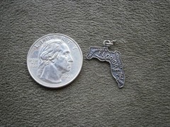 Florida State Map Vintage Sterling Silver Bracelet Charm Pendant 1.1g