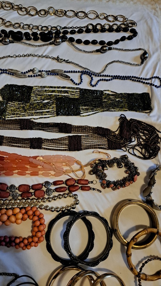 LARGE LOT VINTAGE 21 Pieces Womens Jewelry Mixed OVER 5 LBS