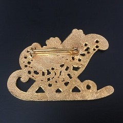 Vintage Christmas Pin Lot Gold Tone Large Star Sleigh Sled Bells