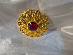 Vintage Lady Remington Round Brooch Gold Tone With Faux Red Gem