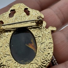 Vintage Baroque Pin Brooch Gold Tone Faux Pietersite Art Glass Cab Estate