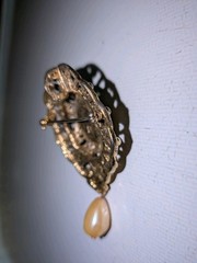 Vintage Pendant/ Brooch Gold Tone