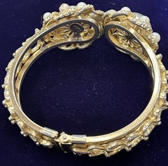 Vintage Signed HOBE Gold Tone & Faux Pearl Rhinestone Hinged Clamp Bracelet Sz M
